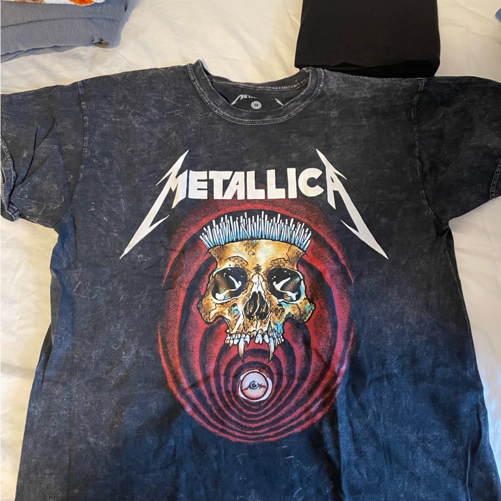 Bundle 3 graphic tees